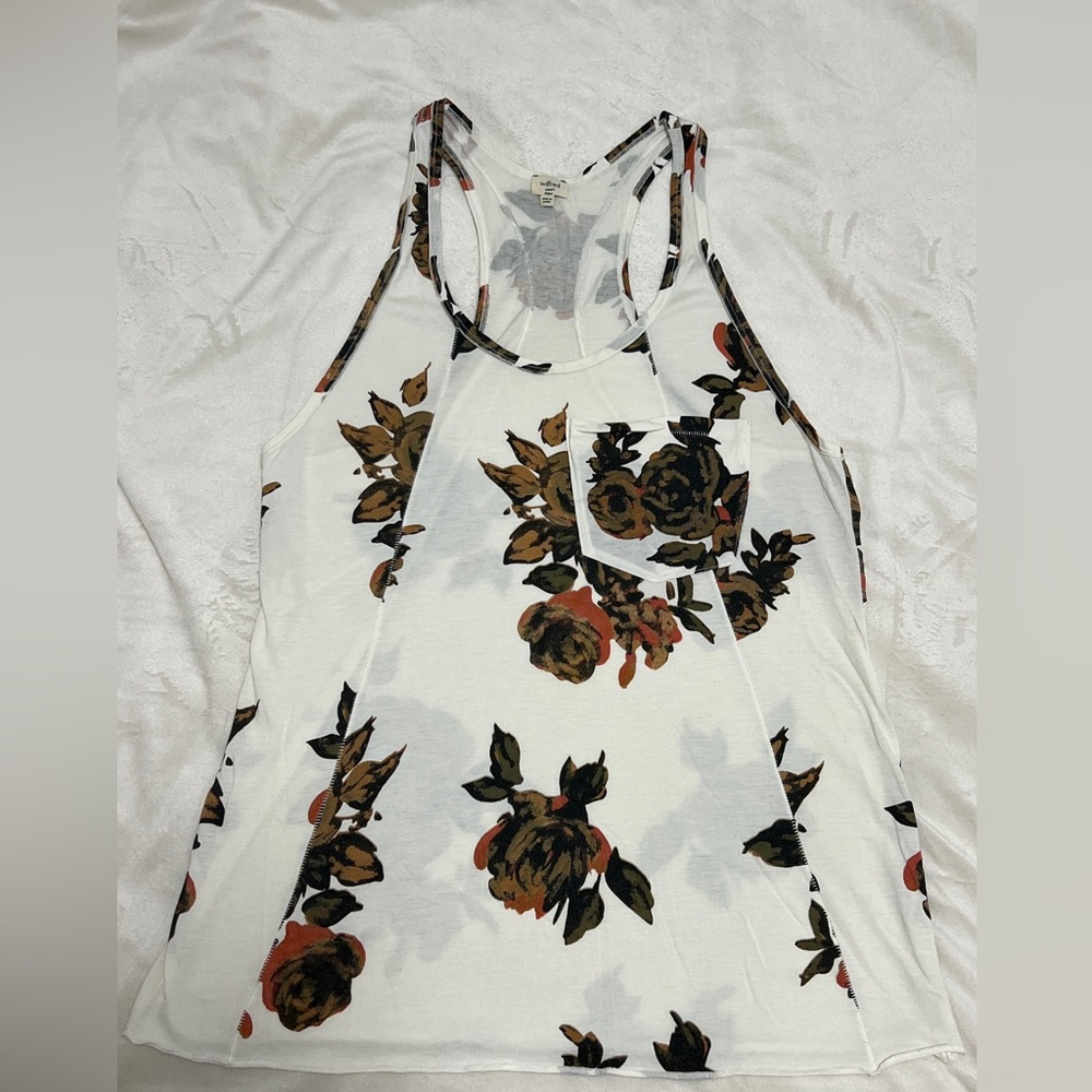Aritzia Wilfred floral tank top